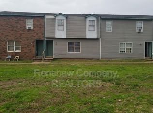 276 Greenfield Dr #D, Jackson, TN 38305