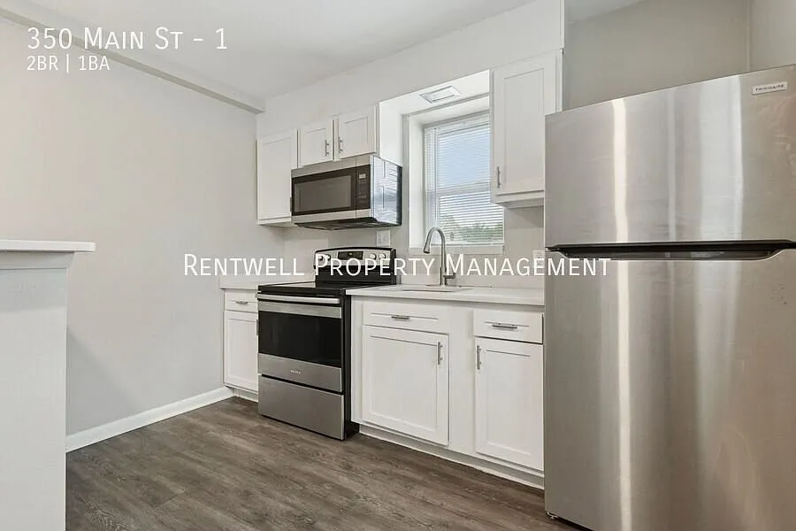 350 Main St #1
