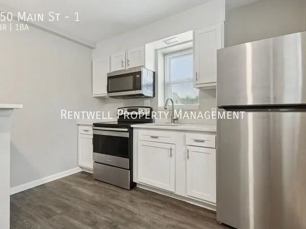 350 Main St APT 1, Schwenksville, PA 19473