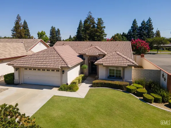 9817 Cinderella Ave, Bakersfield, CA 93311