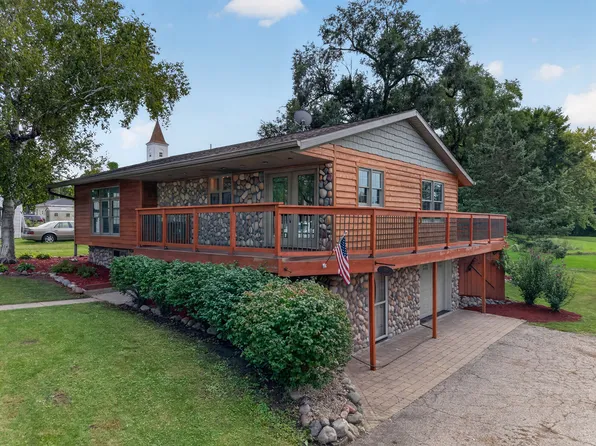 159 N Main St, Seneca, IL 61360