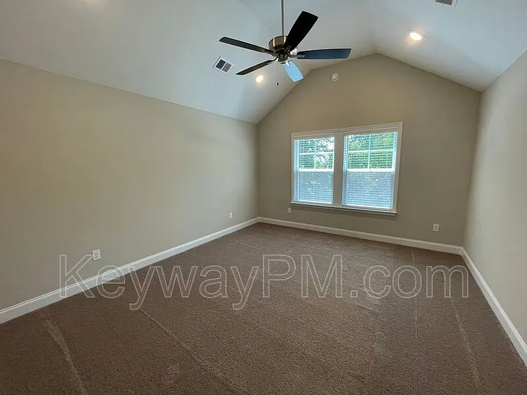 3099 Venetian Dr — Photo 11