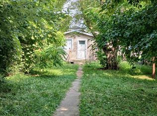 39 Sheridan St, Mount Clemens, MI 48043