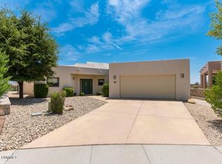 588 La Melodia Dr, Las Cruces, NM 88011