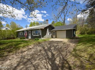 85 Prospect St, Lanesborough, MA 01237