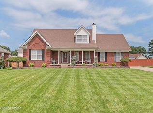 6403 Autumn Oak Way, Louisville, KY 40272