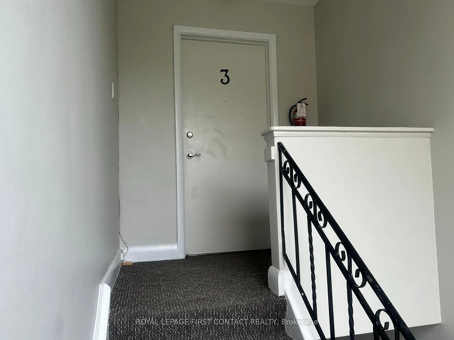 2 bed, $2,000 — Photo 4