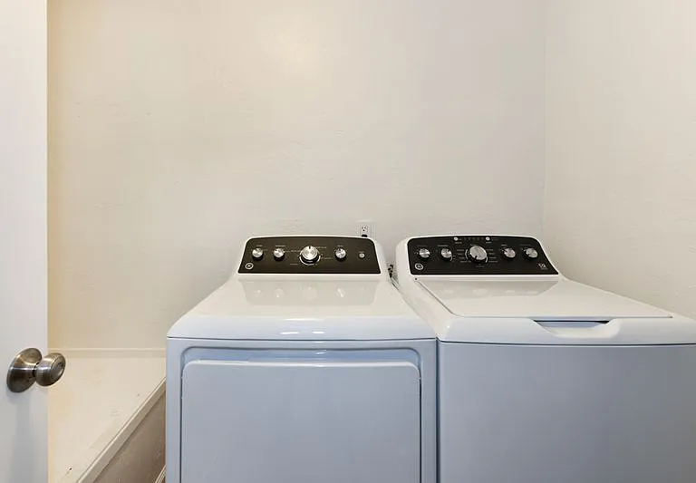 166 Almond Ave #168 — Photo 9