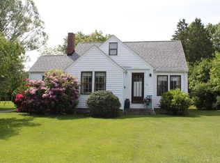 160 E Main St, Madison, OH 44057