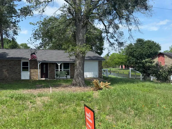 35206 Cattle Creek Rd, Hempstead, TX 77445
