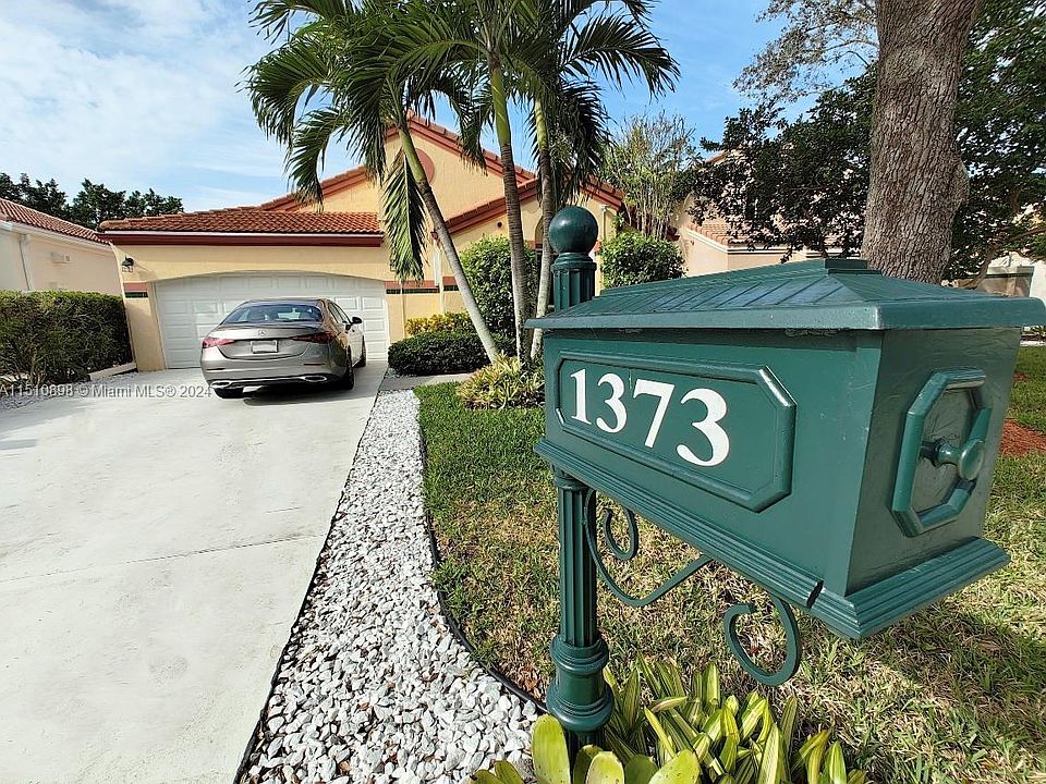 1st image of 1373 Harbour Side Dr