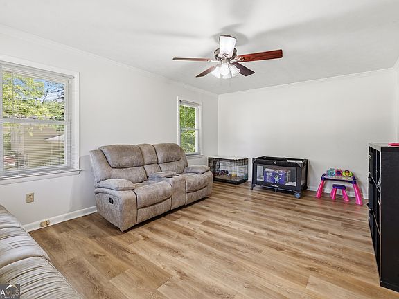 5th image of 374 Dacula Rd