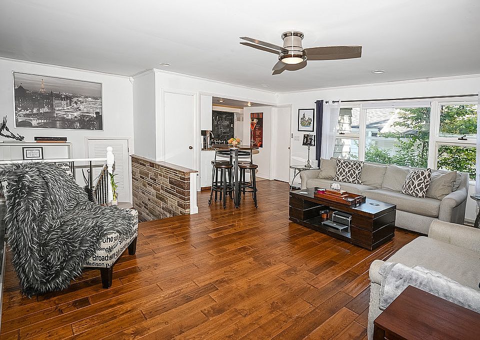 1st image of 3551 Madison Park Ave