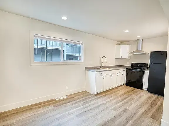 944 West St #1 — Photo 1