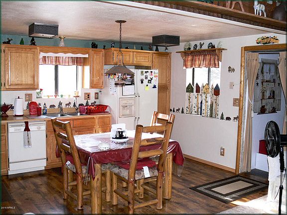 3rd image of 3548 Timberlake Dr