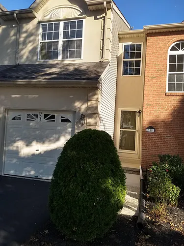308 Hamilton Dr Photo 1