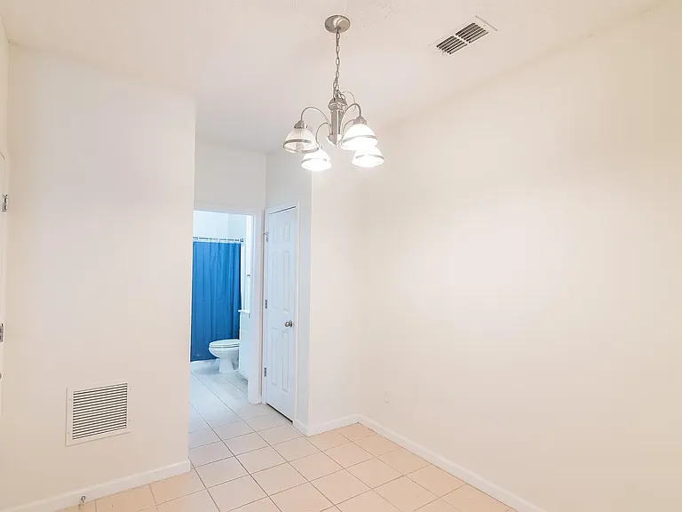 1660 Corey Wood Cir — Photo 17
