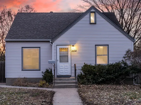 2854 Louisiana Ave S, Saint Louis Park, MN 55426