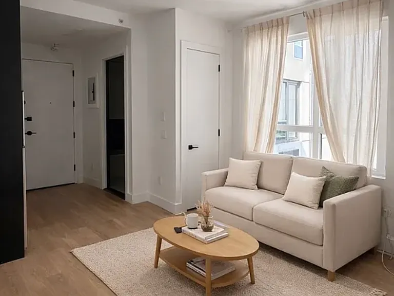 1052 President St #8 — Photo 2