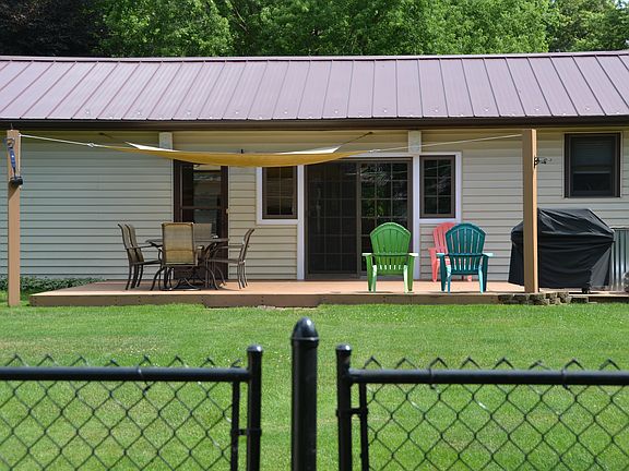 4th image of 18429 Westover Dr
