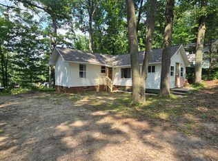 632 Goldfinch St, Gaylord, MI 49735