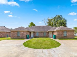 191 Gilmore Rd, Lake Charles, LA 70611