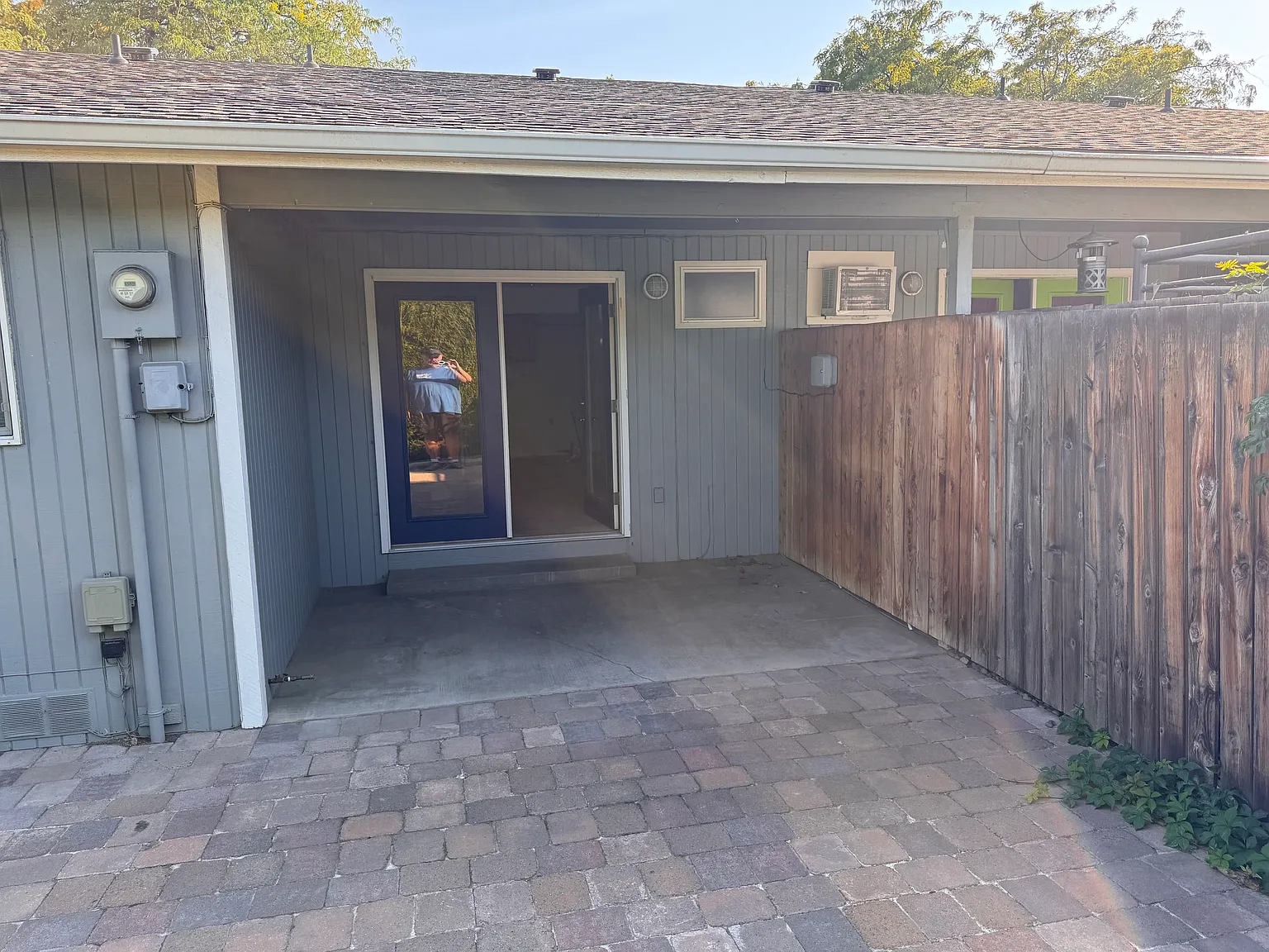 3 bed, 1200 sqft, $2,000 — Photo 4