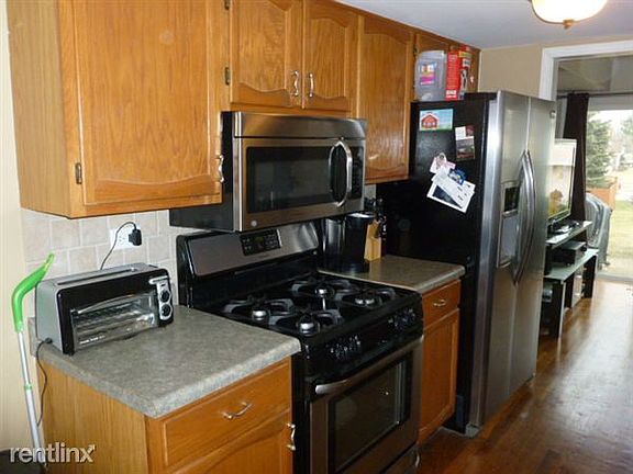 203-green-knoll-kitchen_7999994621_o