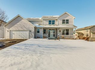 9353 Balsamfir Ave N, Brooklyn Park, MN 55443