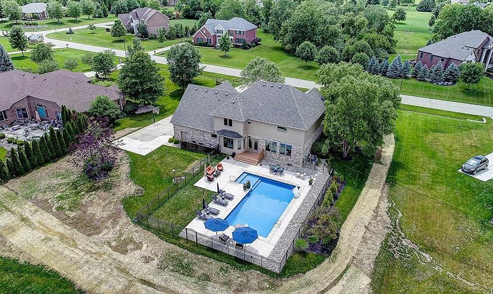 1st image of 8482 Cypress Trl