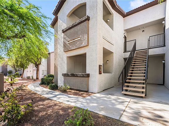 3rd image of 2615 W Gary Ave Unit 2040