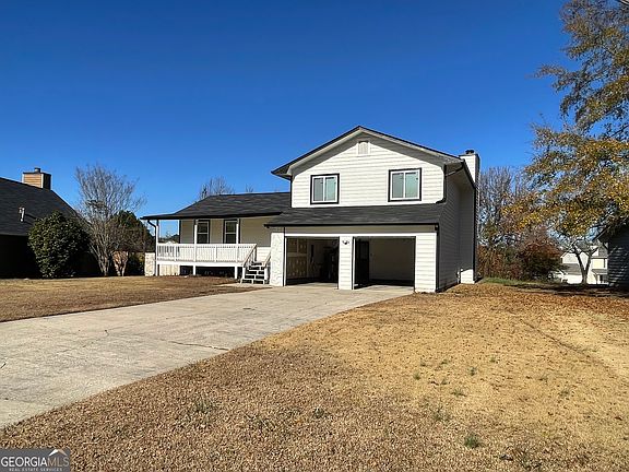 4th image of 235 Deerfield Dr