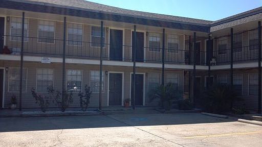 1st image of 4320 Belvedere St APT 5