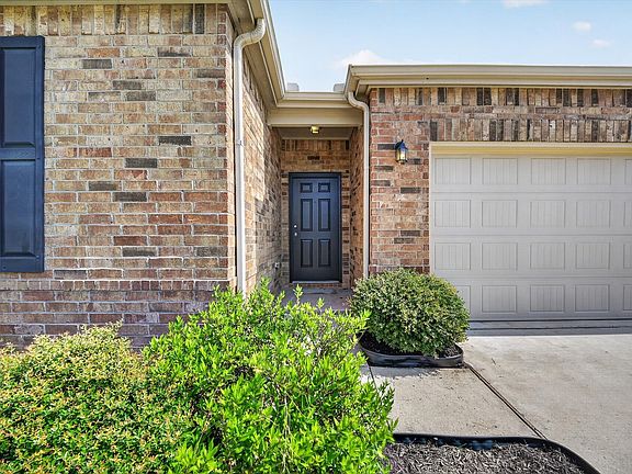 3rd image of 3113 Adrian Creek Dr