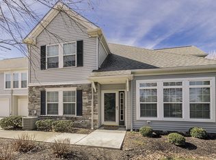 334 W Legend Ct #B, Highland Heights, OH 44143