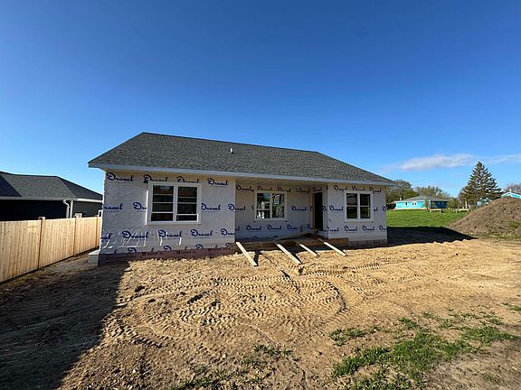 2nd image of 328 Village Ln