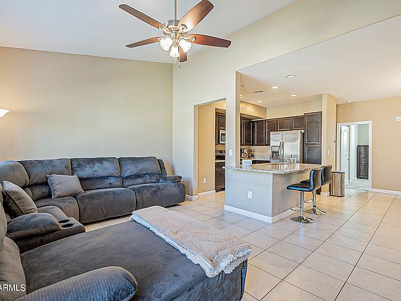 5th image of 240 W Juniper Ave Unit 1217