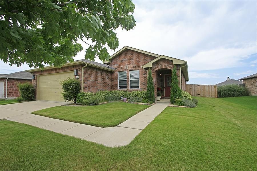 1st image of 1705 Canyon Oaks Dr