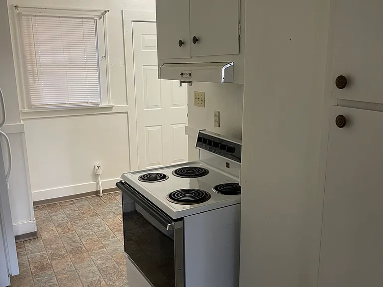 1503 E 8th St #1503 — Photo 4