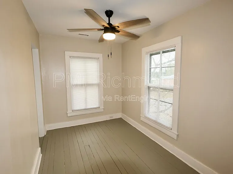 3963 Oakleys Ln — Photo 11