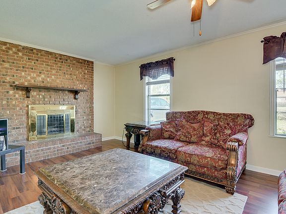 5th image of 3831 Fairington Dr