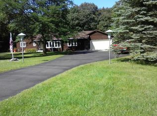 1109 Hungry Hollow Rd, Algona, IA 50511