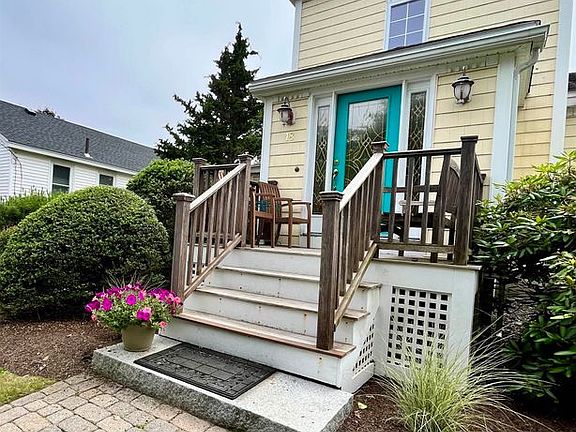 3rd image of 18 Browns Ct