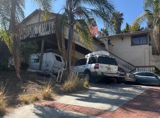 482 Ocean View Dr, Vista, CA 92084