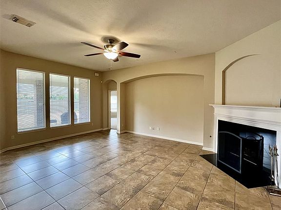 4th image of 9735 Chicory Chase Ct