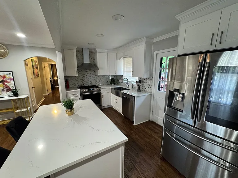 756 Patricia Dr — Photo 33