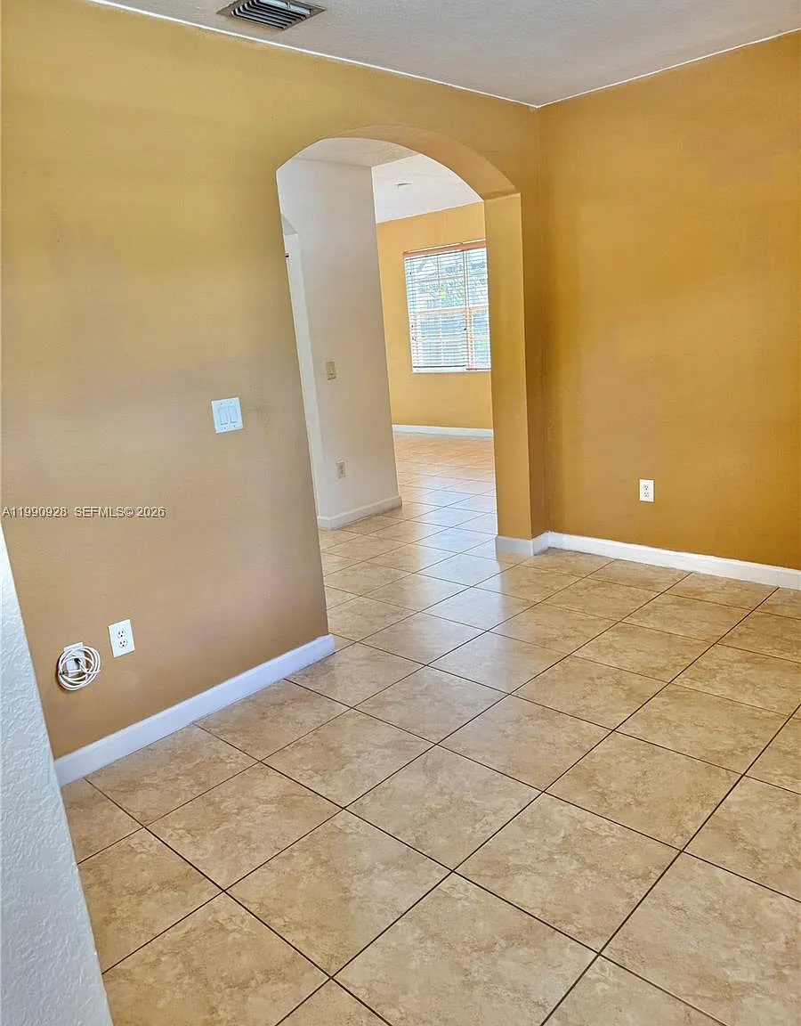 The Shores Condo No 1 — Photo 3