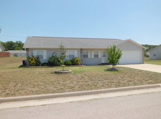 1710 Jon St, West Plains, MO 65775
