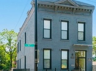 1001 W 16th St, Chicago, IL 60608