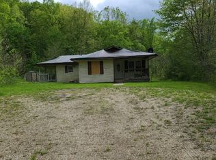 343 Mill Knob Rd, Stanton, KY 40380